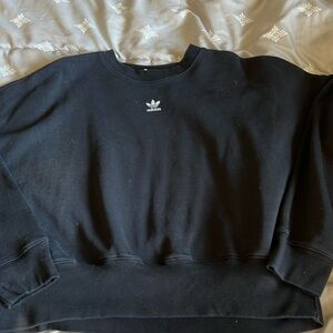 Adidas crop style sweatshirt sz Medium like new